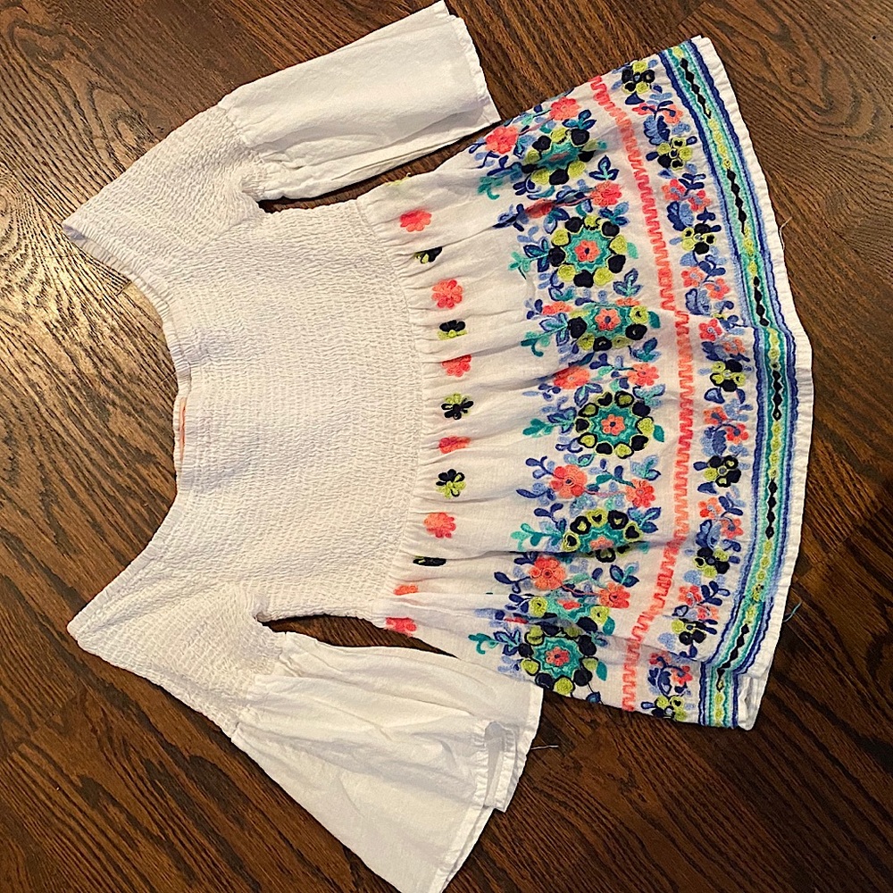 BLUSH crochet shoulder less too